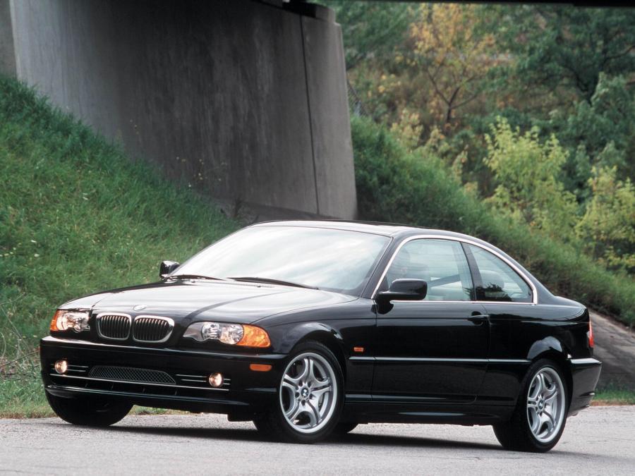  BMW 330Ci Coupe 2000 года  (US) (фото 1 из 4)